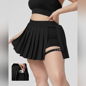 Breezeful™ High Waisted Pleated 2-in-1 Side Pocket Adjustable Buckle Quick Dry M